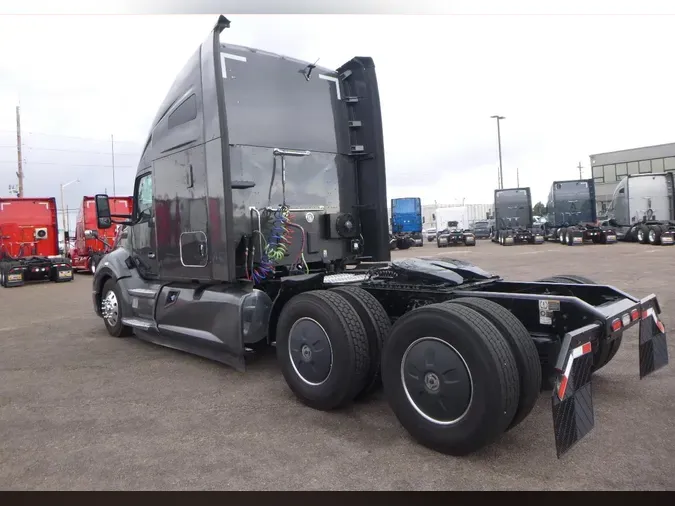 2022 Kenworth T680