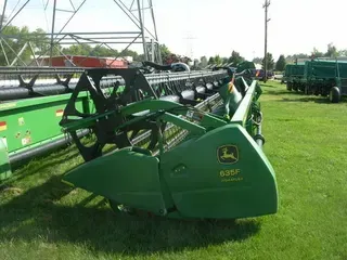 2006 John Deere 635F