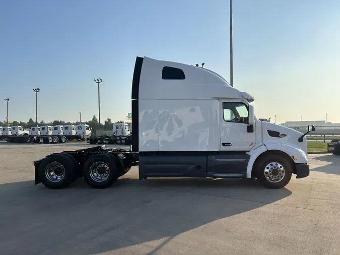 2021 Peterbilt 579