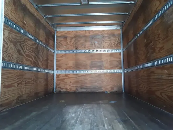 2019 NAVISTAR INTERNATIONAL 4300 LP