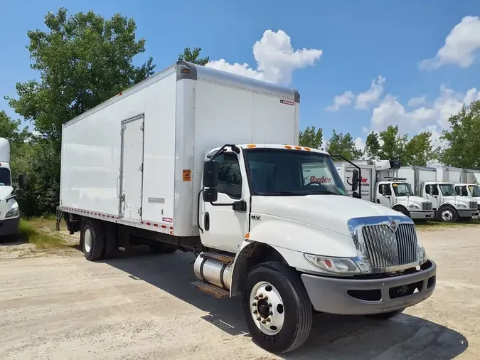 2020 NAVISTAR INTERNATIONAL MV607 (4X2)