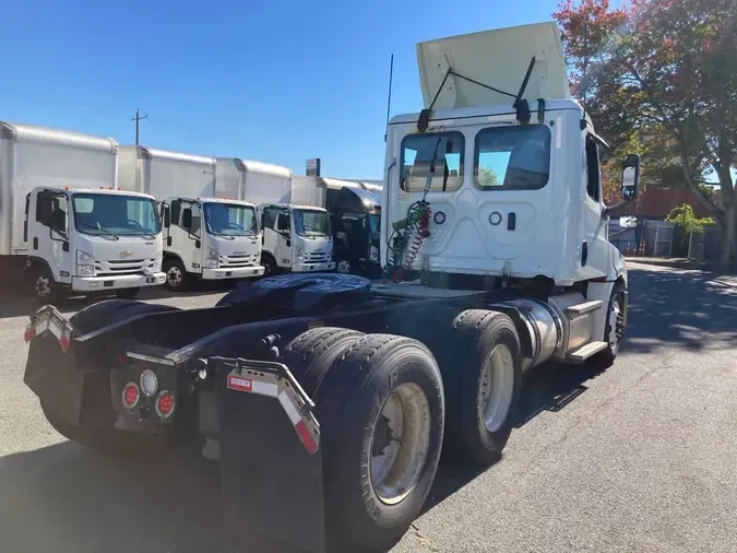 2019 FREIGHTLINER/MERCEDES NEW CASCADIA PX12664