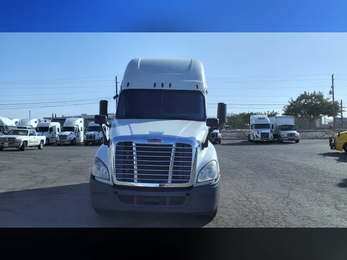 2019 FREIGHTLINER/MERCEDES CASCADIA 125