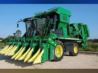 2012 John Deere 7760