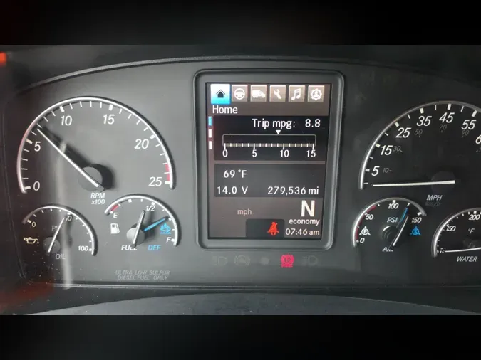 2025 Freightliner Cascadia 126