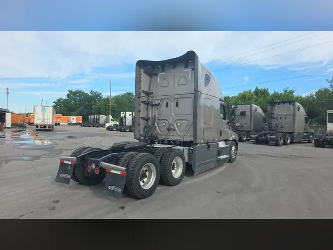 2025 Freightliner Cascadia 126878ad63dcb419aa5b7d2960fd26f3ce0