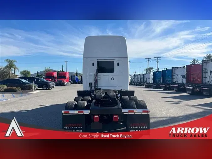 2022 WESTERN STAR 4900