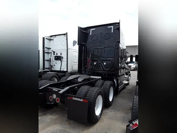 2019 FREIGHTLINER/MERCEDES CASCADIA 125