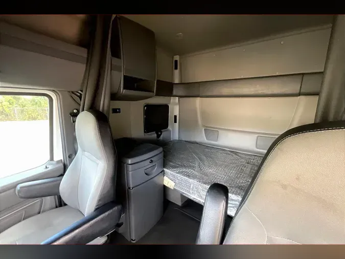 2022 INT LT625 6x48792554b509b09040394304318fcc790