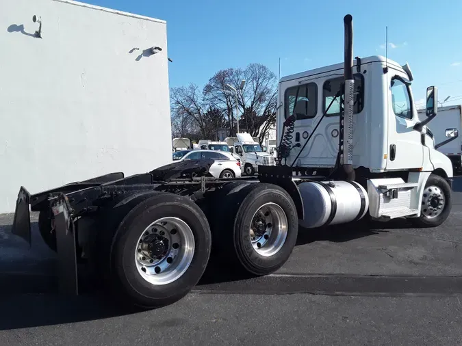 2020 FREIGHTLINER/MERCEDES NEW CASCADIA PX12664