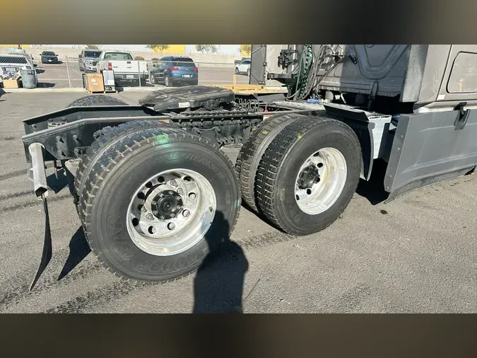 2023 Freightliner Cascadia