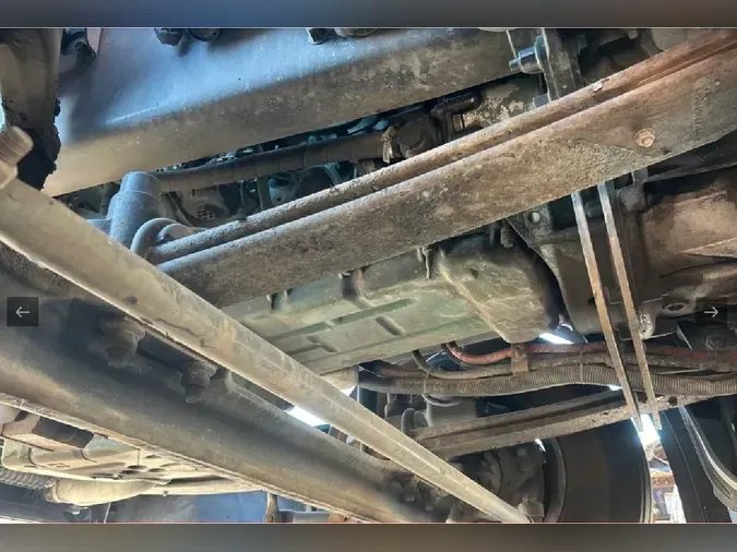 2021 VOLVO VNL64T860