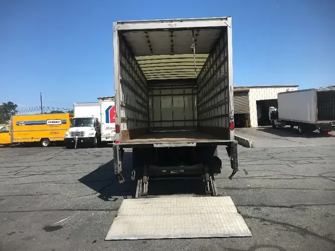 2018 Freightliner M2