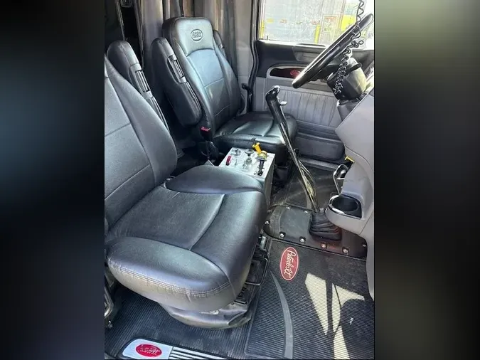 2022 Peterbilt 389879b080c4db4a7bf20d594910e6010fc