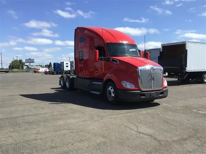 2022 KENWORTH T680879c69878bf32094dd9e31d59e6c53e8