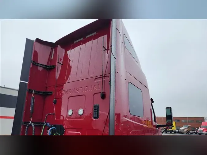 2023 INTERNATIONAL LT