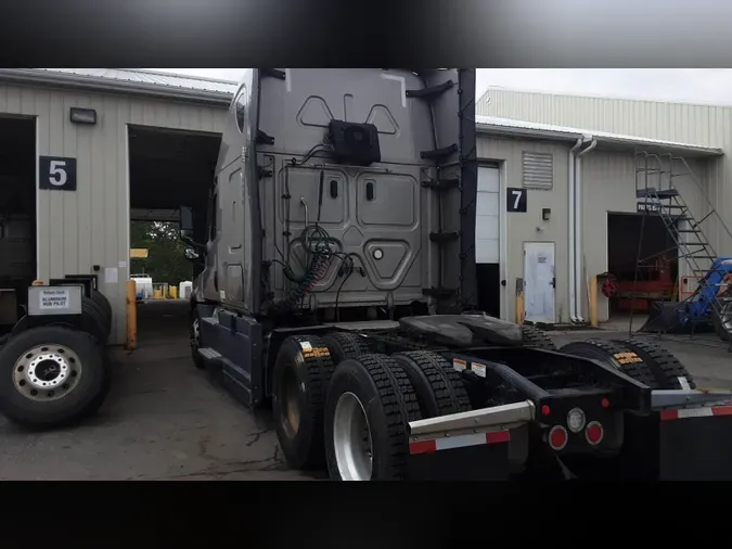 2023 Freightliner Cascadia 12687a1ed2ae7e391c22c26452f29d4e275
