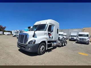 2017 FREIGHTLINER/MERCEDES CASCADIA 125