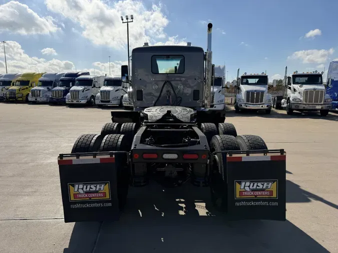 2018 Peterbilt 57987a59296f361f31f8fa374bf68b99736