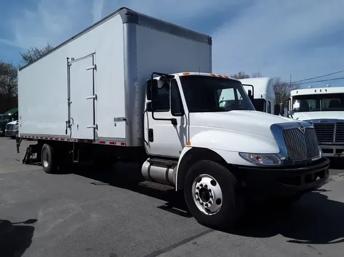 2019 NAVISTAR INTERNATIONAL 4300