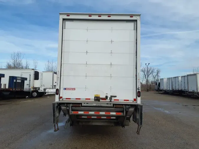 2019 FREIGHTLINER/MERCEDES M2 106