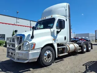 2018 FREIGHTLINER CASCADIA 125