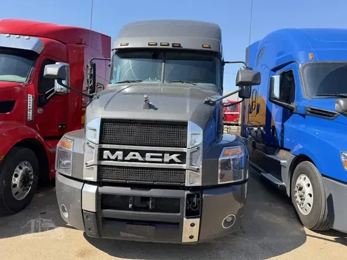 2019 MACK ANTHEM 64T