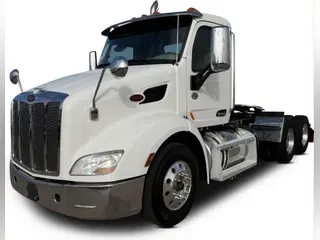 2021 Peterbilt 579