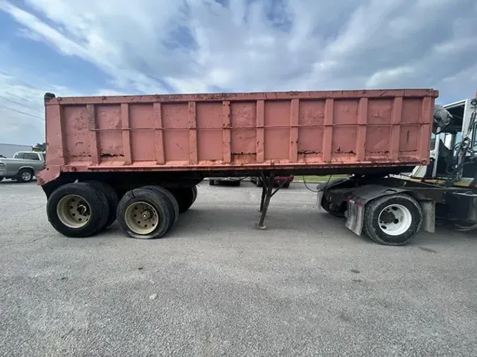 1990 PALMER 24 FT END DUMP