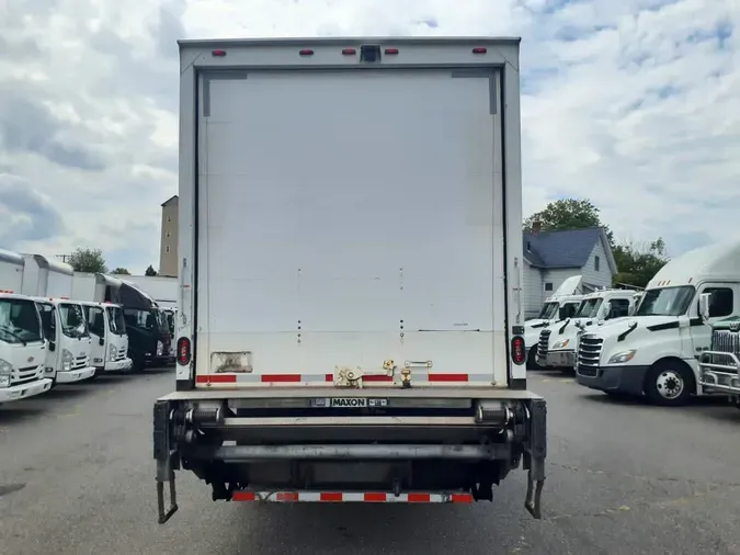 2019 FREIGHTLINER M2 106