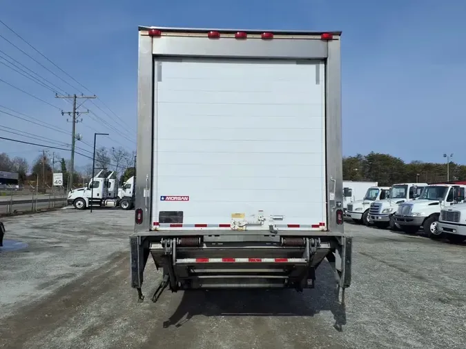 2019 FREIGHTLINER/MERCEDES M2 106