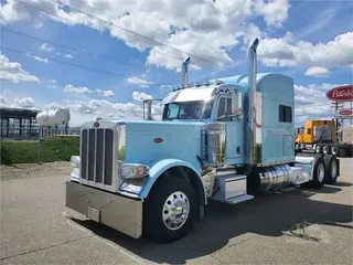 2021 PETERBILT 389