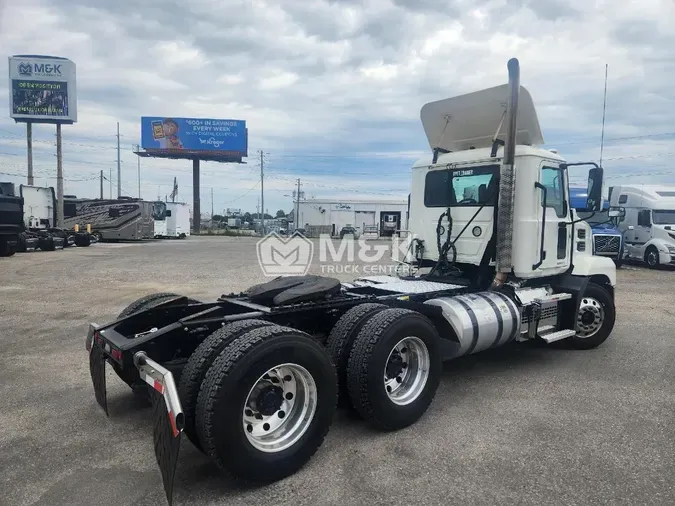 2023 MACK ANTHEM AN64T