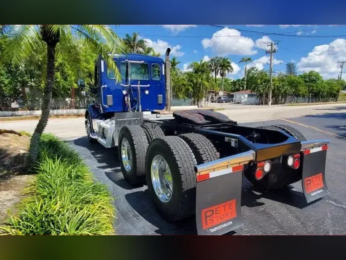 2020 Peterbilt 579