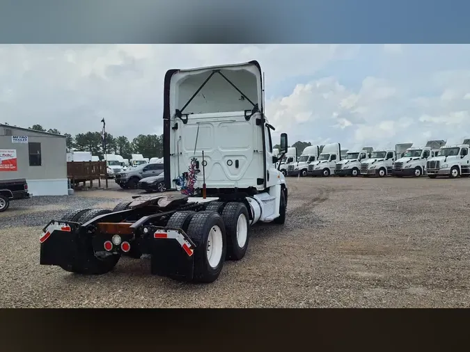 2019 FREIGHTLINER/MERCEDES CASCADIA 12587cdc70672155beb772bb26f28d6c3ac