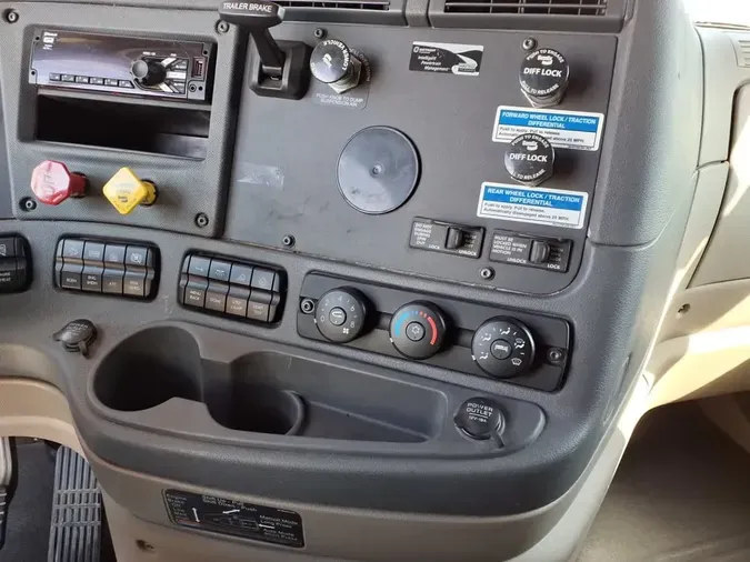 2020 FREIGHTLINER CASCADIA 125