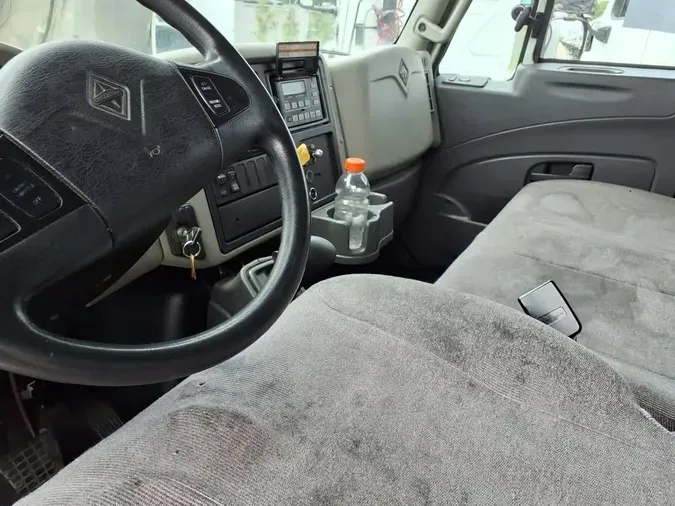 2018 NAVISTAR INTERNATIONAL 4300