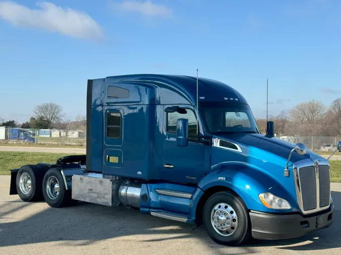 2021 KENWORTH T680