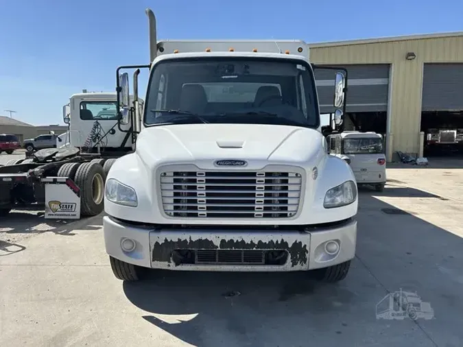 2015 FREIGHTLINER BUSINESS CLASS M2 106