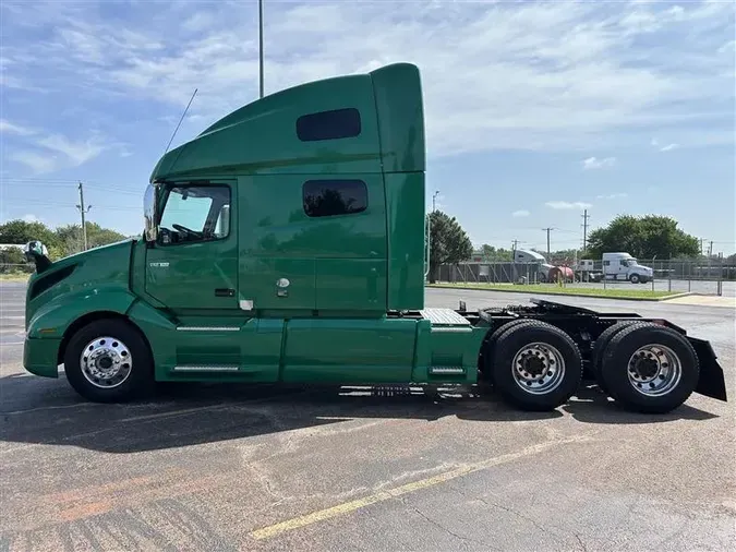 2019 VOLVO VNL76087dd4fcad5228d122515a23f494fab5c