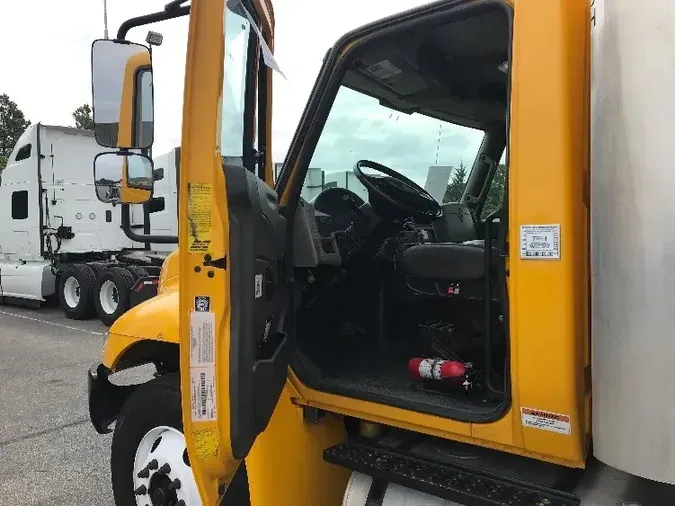 2019 International 4300