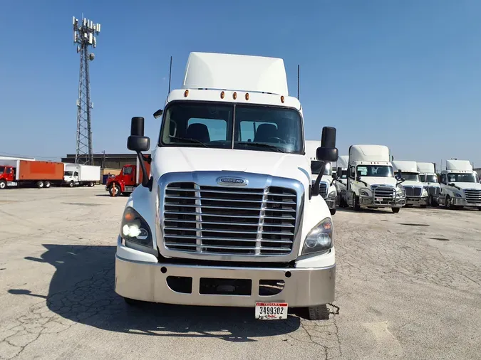 2019 FREIGHTLINER/MERCEDES CASCADIA 125