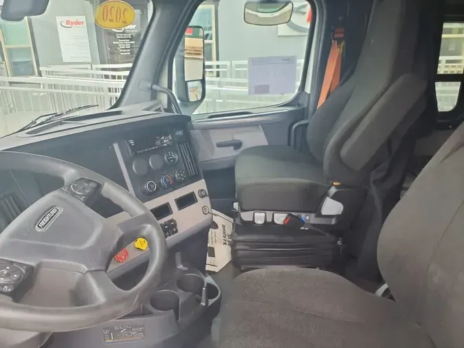 2020 FREIGHTLINER/MERCEDES NEW CASCADIA 116