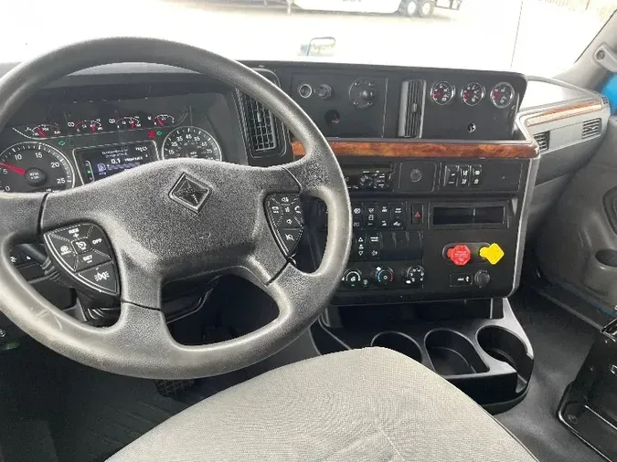 2019 International LT625