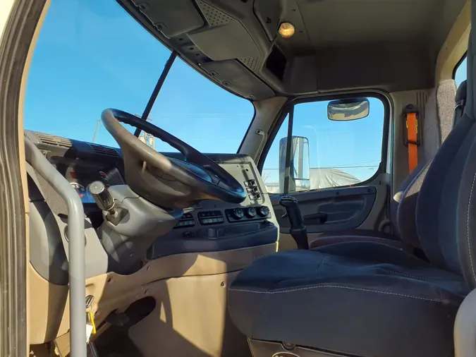 2019 FREIGHTLINER/MERCEDES CASCADIA 113