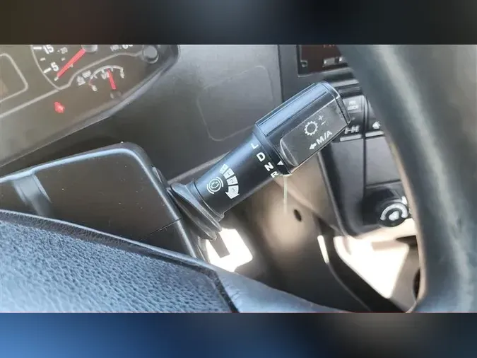 2019 INTERNATIONAL RH613