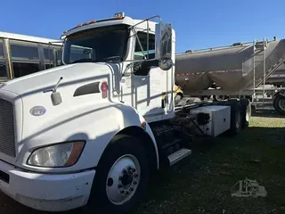 2009 KENWORTH T370