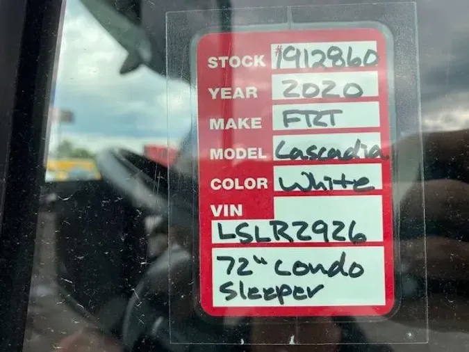 2020 Freightliner Cascadia