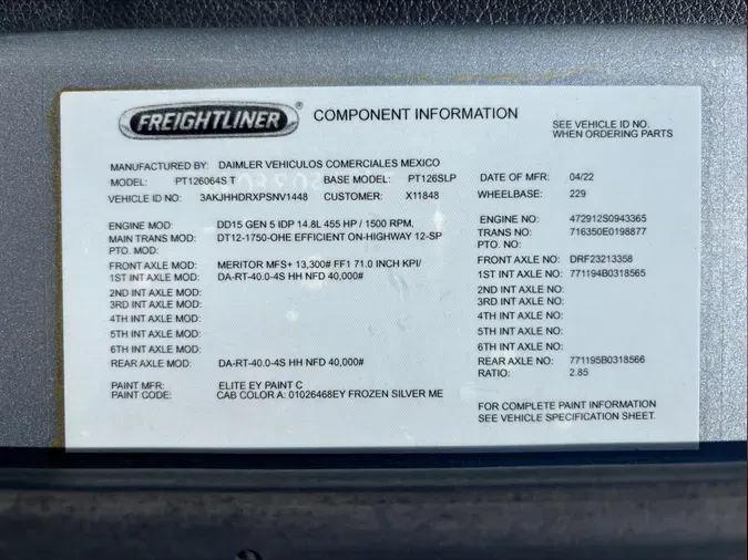2023 Freightliner Cascadia 126
