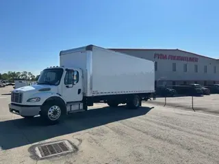 2018 Freightliner M2 106